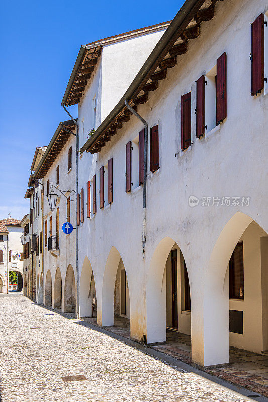 意大利- Portobuffolè，一个被列入意大利最美丽村庄俱乐部的小镇
